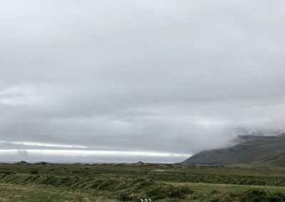 Mama Hulda auf Expedition nach Island. Auf der Suche nach den besten Eider-Daunen der Welt: Für den besten natürlichen Schlaf.